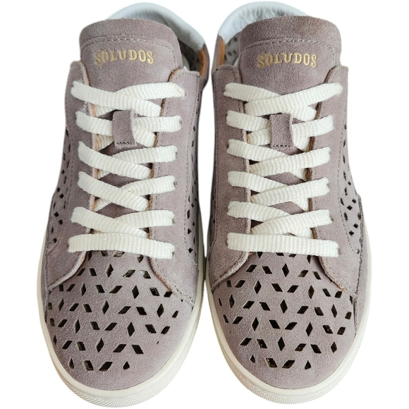 Soludos Taupe Suede Lace Up Sneakers Cut Out Pattern Size 7.5 NEW! - Picture 6 of 11